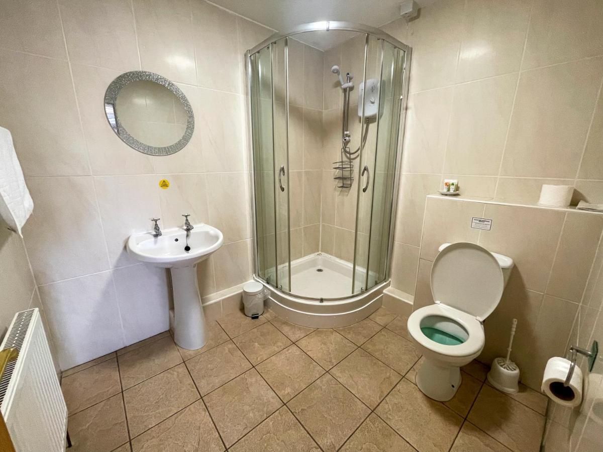 فندق Llanina Arms Llanarth  المظهر الخارجي الصورة
