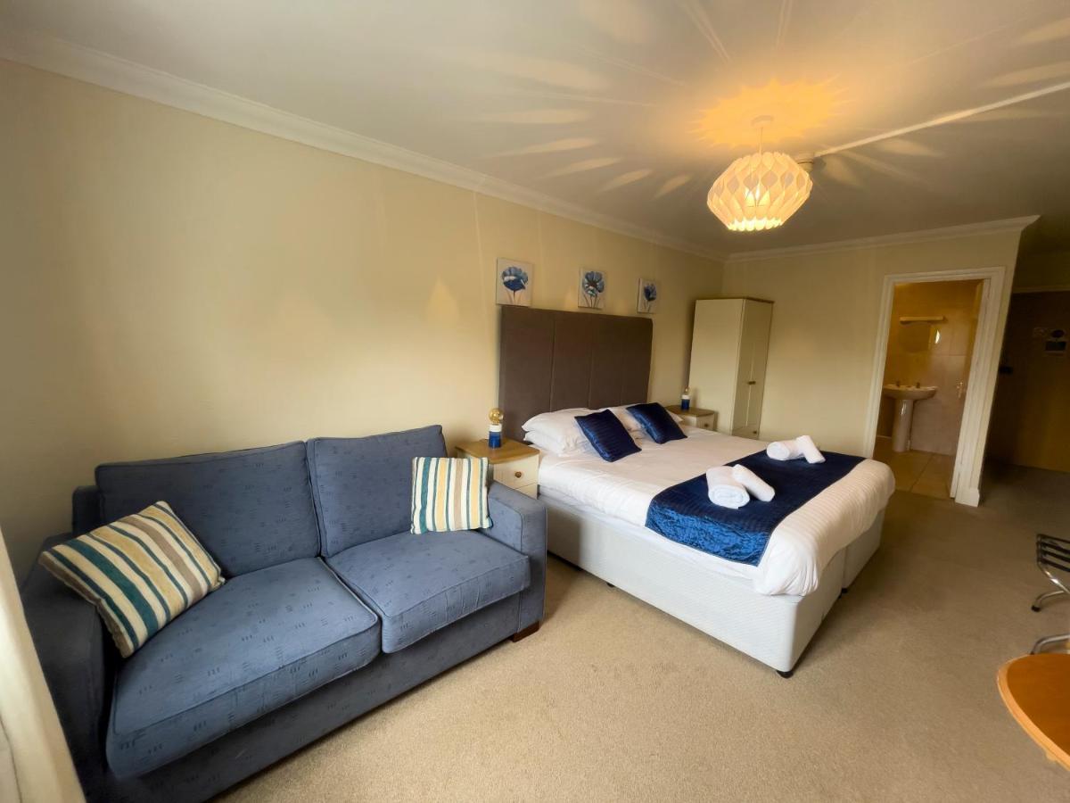 فندق Llanina Arms Llanarth  المظهر الخارجي الصورة