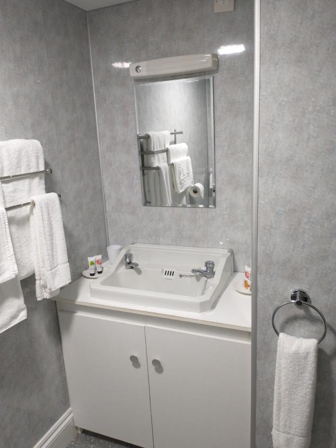 فندق Llanina Arms Llanarth  المظهر الخارجي الصورة
