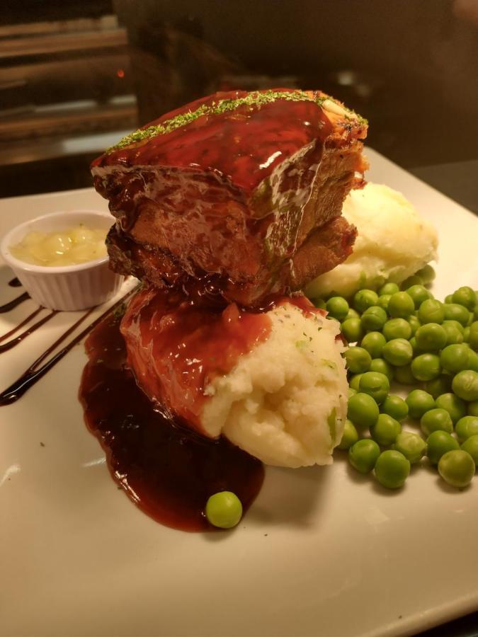 فندق Llanina Arms Llanarth  المظهر الخارجي الصورة